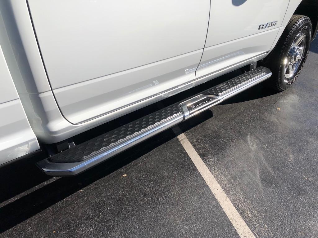 2024 RAM 2500 photo 16 of 42