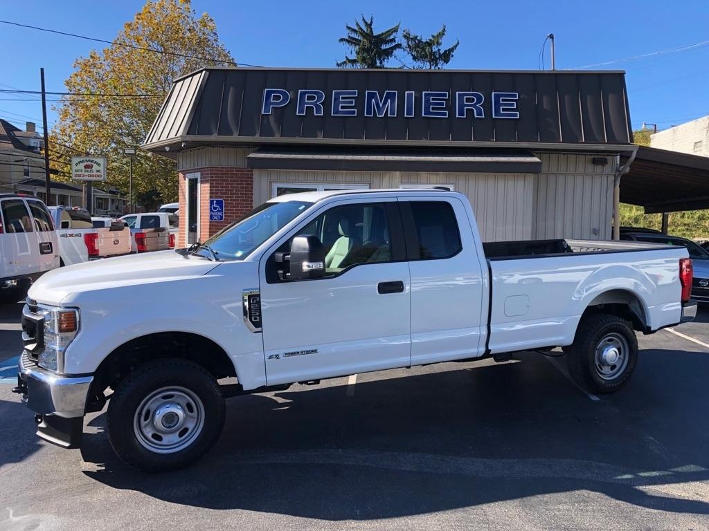 2020 Ford F-250 SD photo 2 of 39