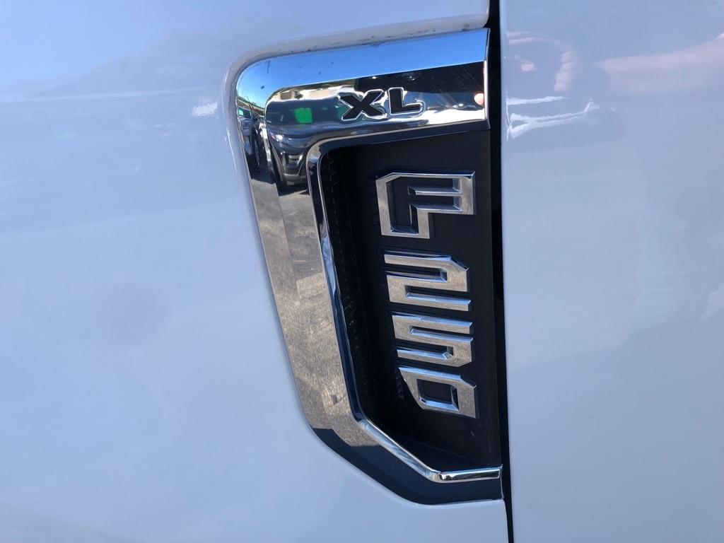 2020 Ford F-250 SD photo 14 of 39