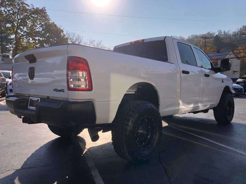2023 RAM 2500 photo 5 of 41