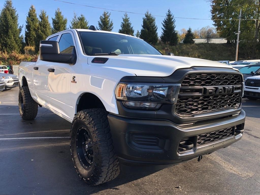 2023 RAM 2500 photo 7 of 41