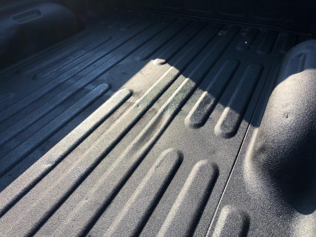 2023 RAM 2500 photo 17 of 41