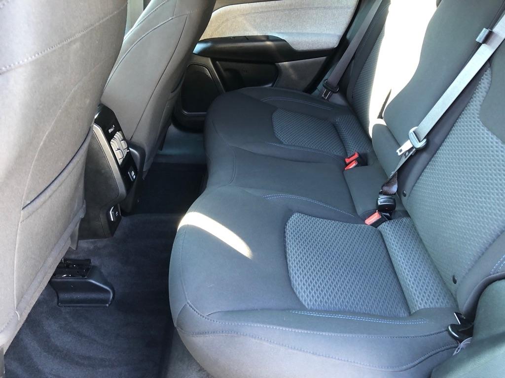 2023 Jeep Compass photo 21 of 36