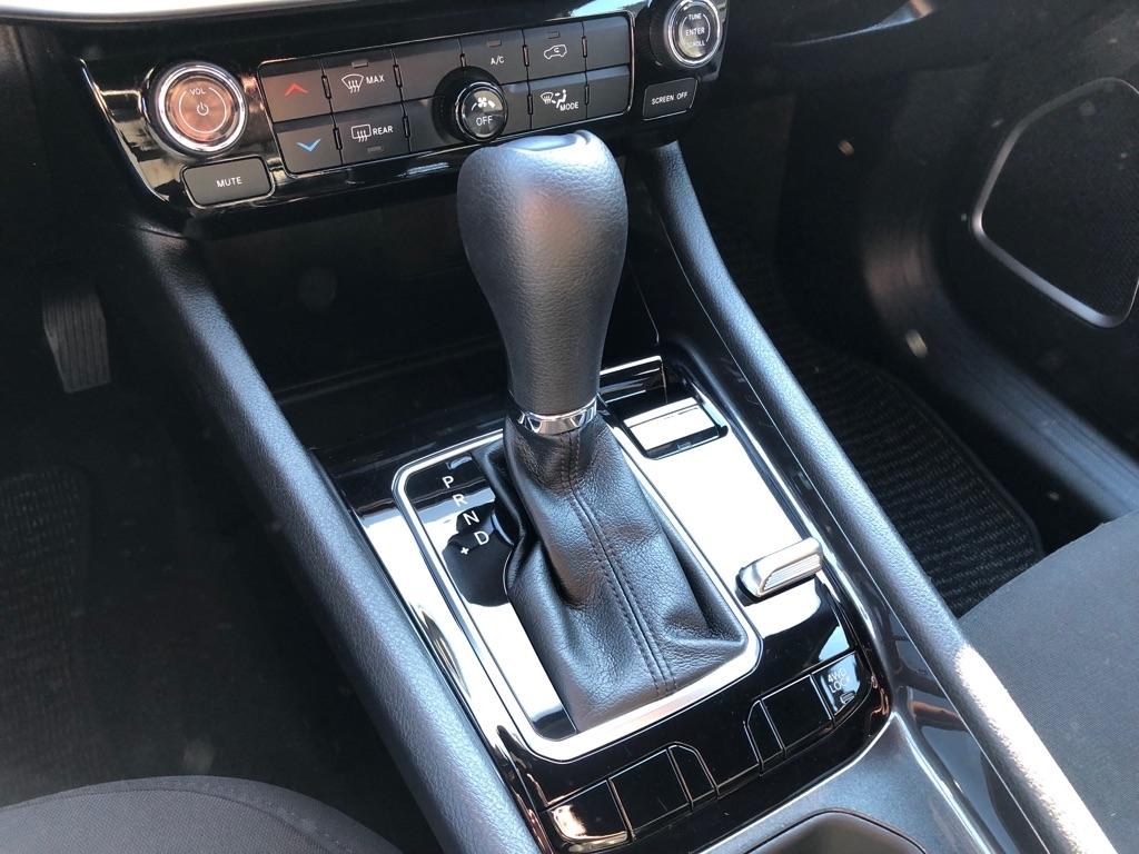 2023 Jeep Compass photo 26 of 36