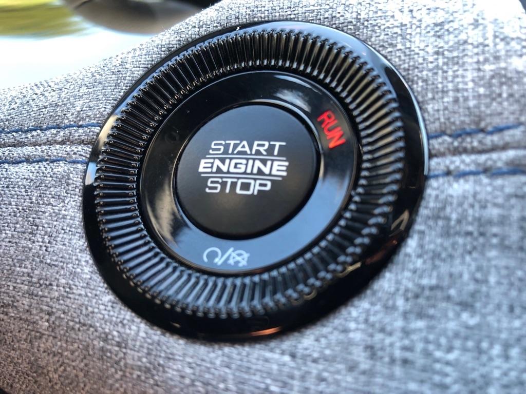 2023 Jeep Compass photo 30 of 36
