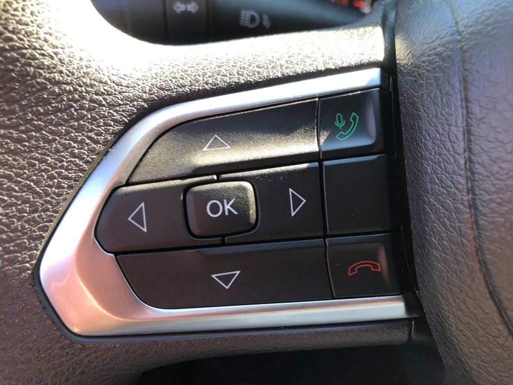 2023 Jeep Compass photo 33 of 36