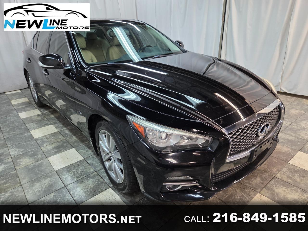 2015 INFINITI Q50 Premium AWD's photo