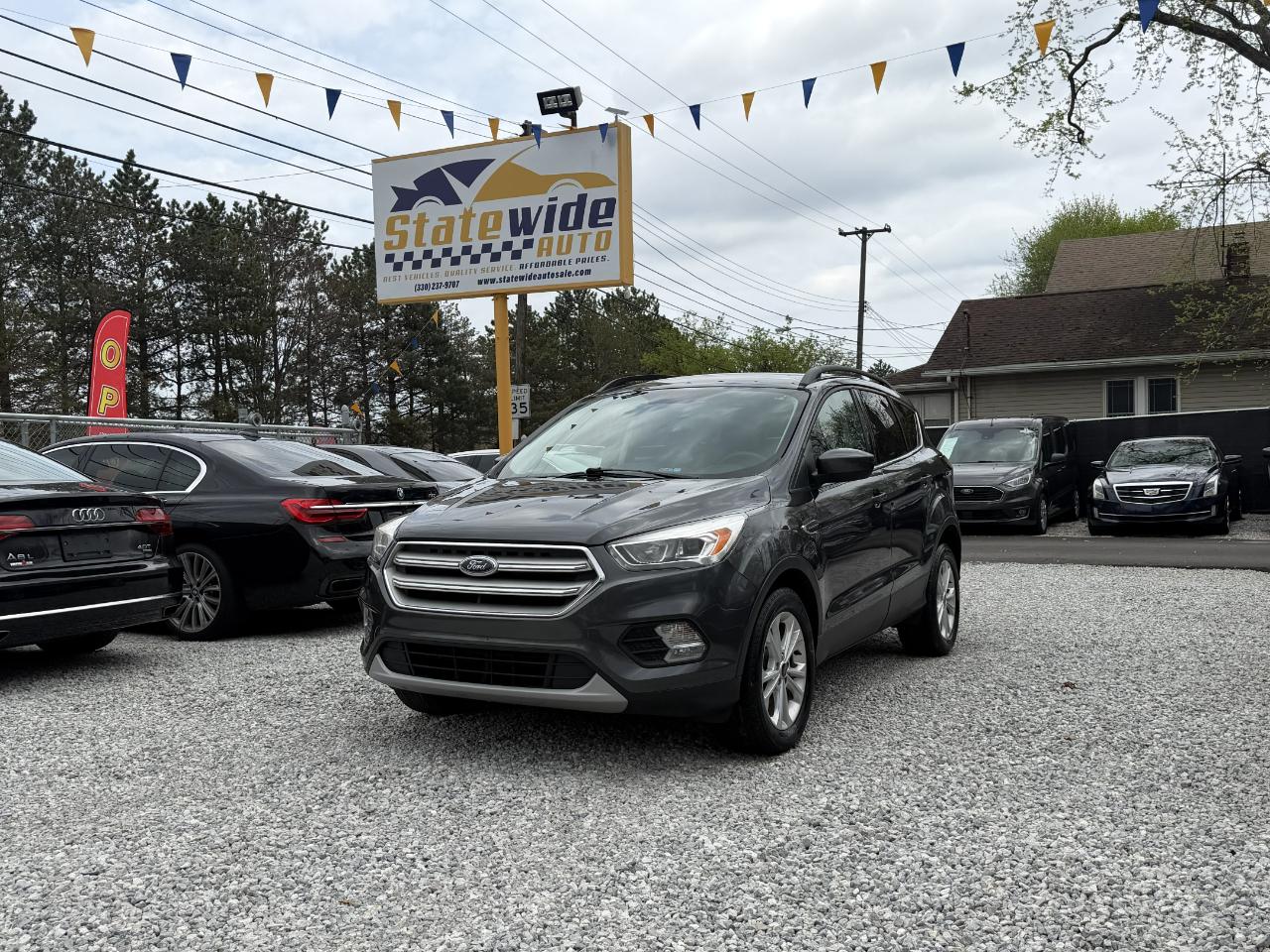 2018 Ford Escape SE's photo
