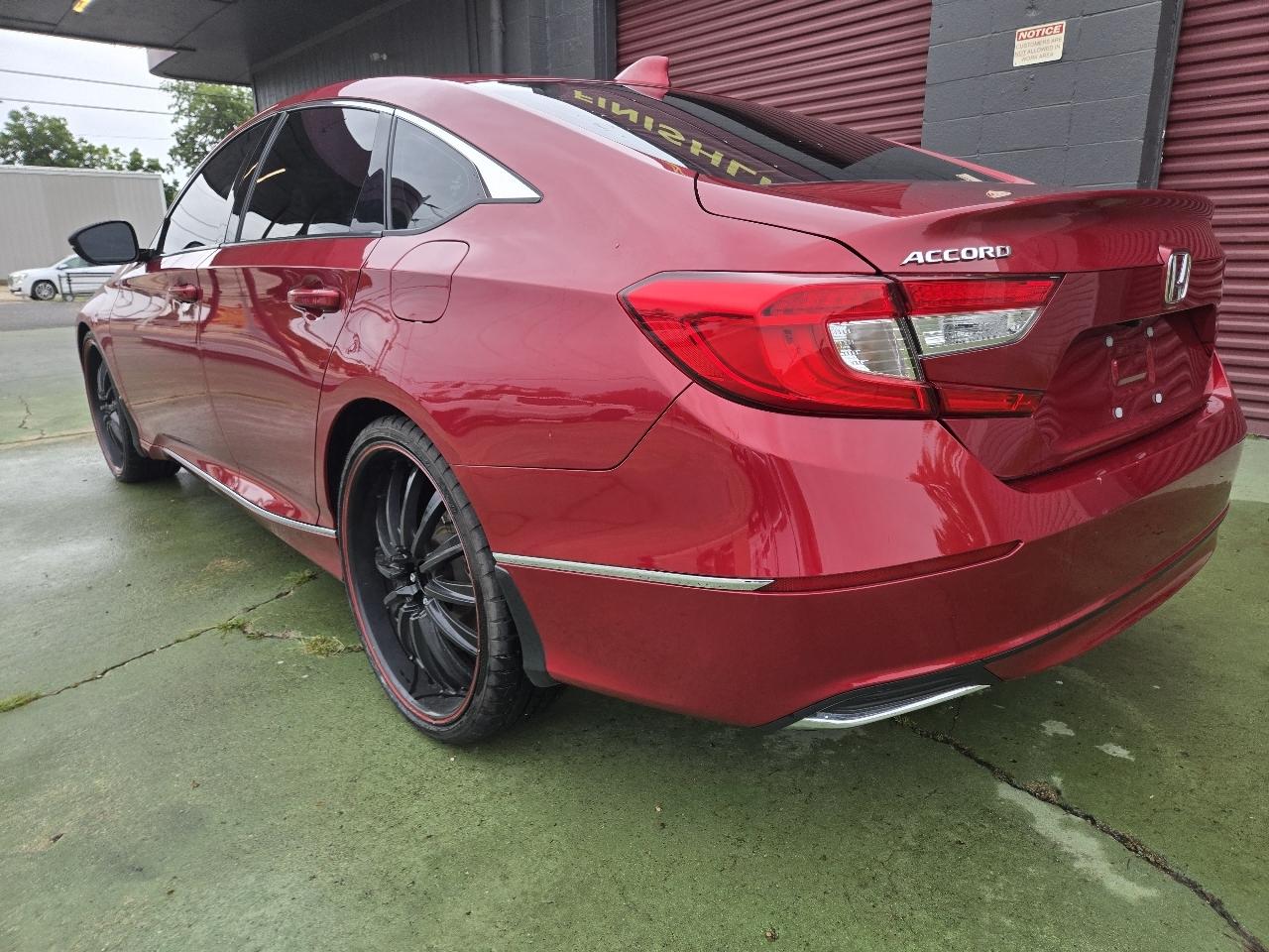 2019 Honda Accord EX-L - Image 3