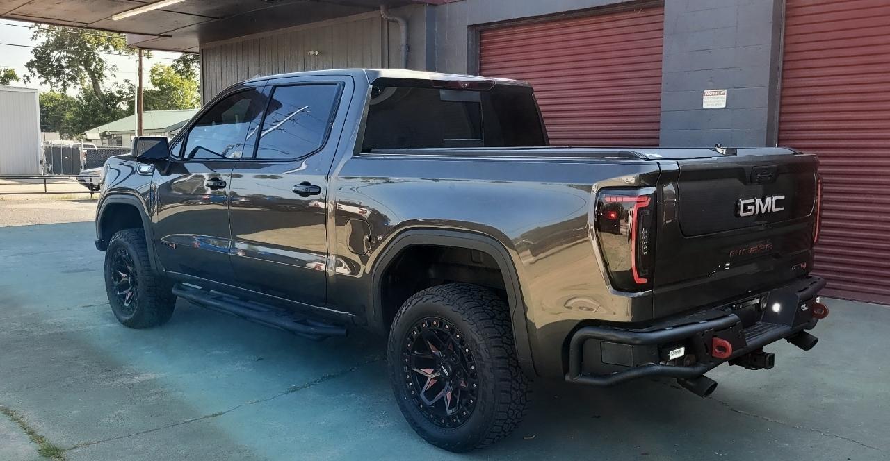 2020 GMC Sierra 1500 AT4 - Image 3