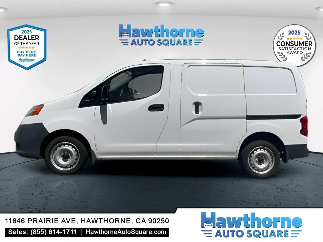 2019 Nissan NV200 S's photo