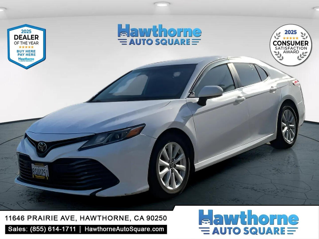 2019 Toyota Camry XLE's photo