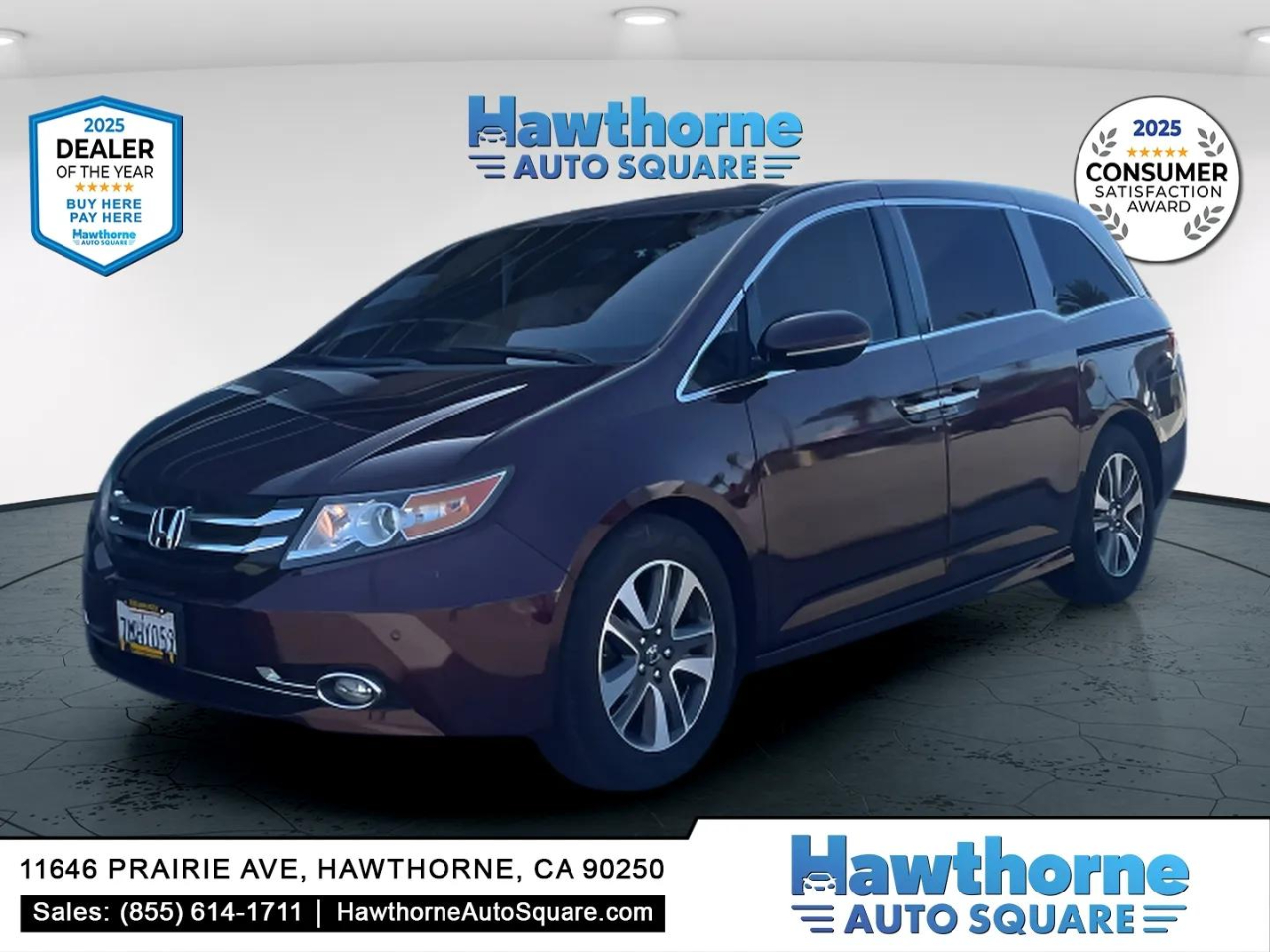 2015 Honda Odyssey Touring's photo