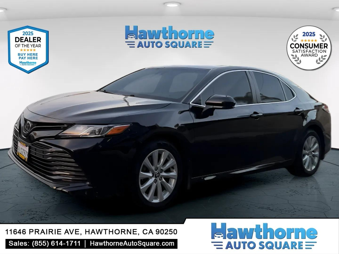 2020 Toyota Camry LE's photo