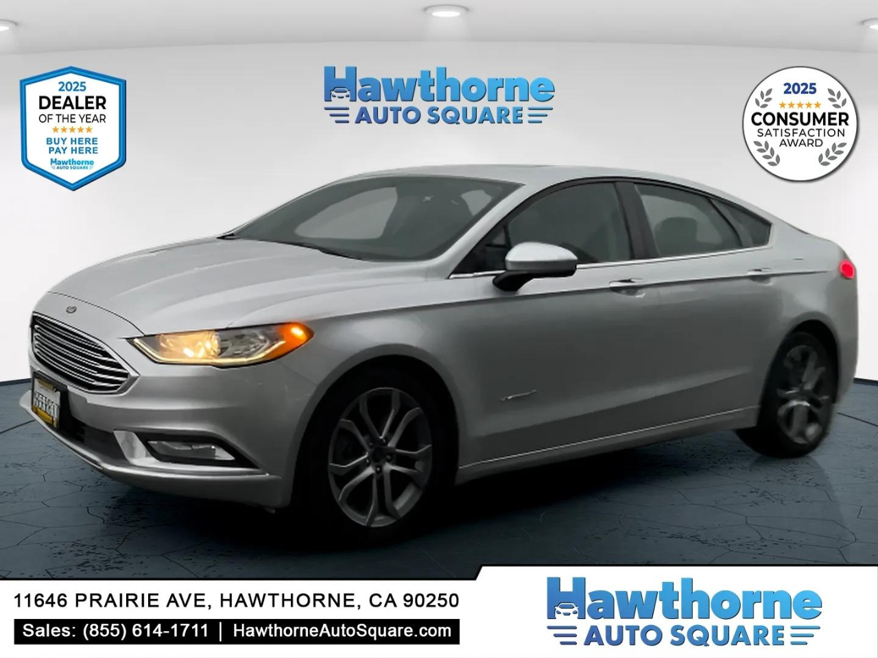 2017 Ford Fusion Hybrid SE's photo