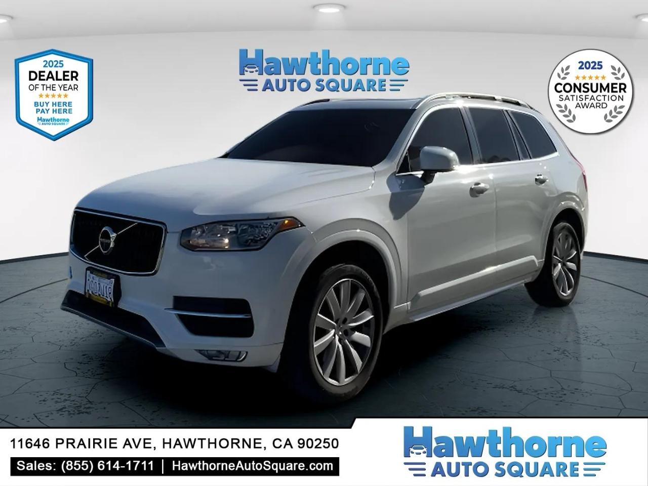 2016 Volvo XC90 T6 AWD Momentum's photo