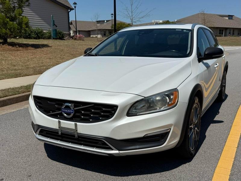 2016 Volvo V60 Cross Country T5 Cross Country AWD's photo
