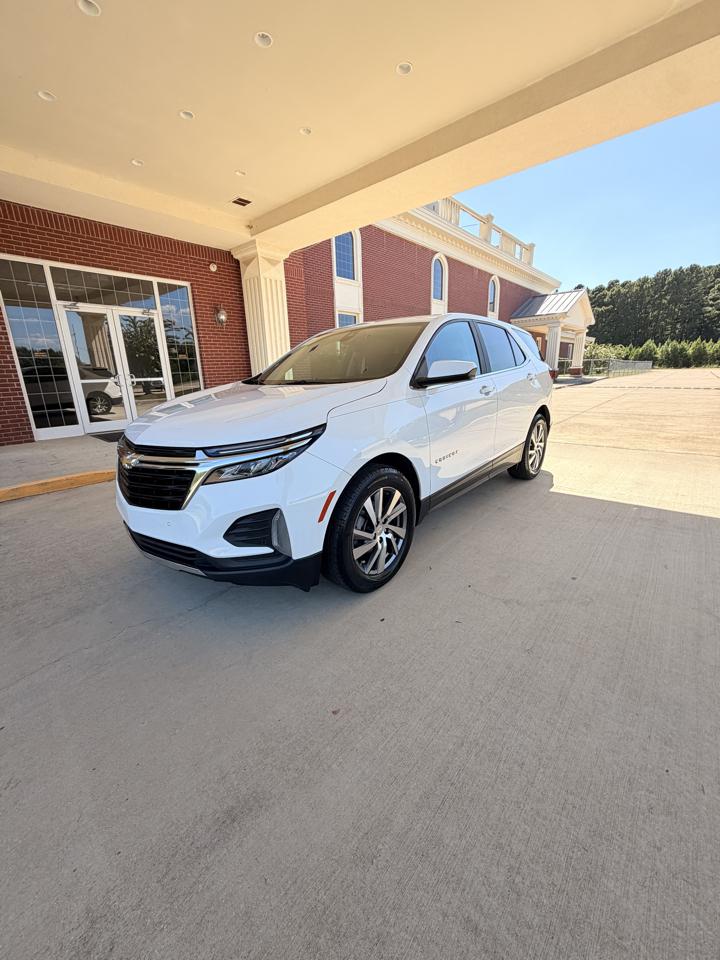 2024 Chevrolet Equinox LT - Image 4