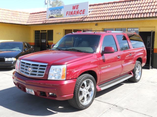 2004 Cadillac Escalade