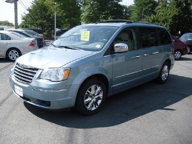 2008 Chrysler Town & Country