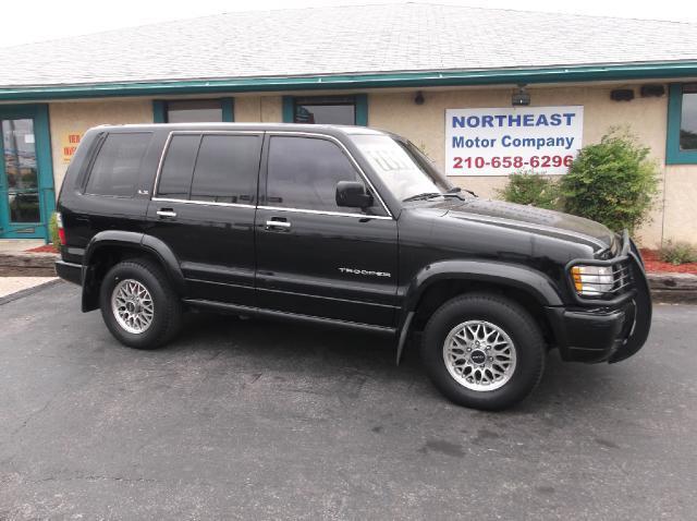 2001 Isuzu Trooper