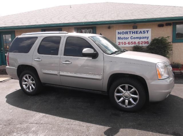 2008 GMC Yukon Denali