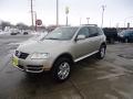 2004 Volkswagen Touareg