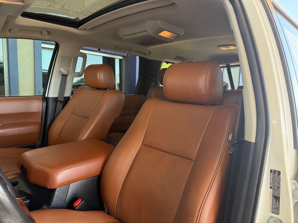 2019 Toyota Sequoia Platinum - 7