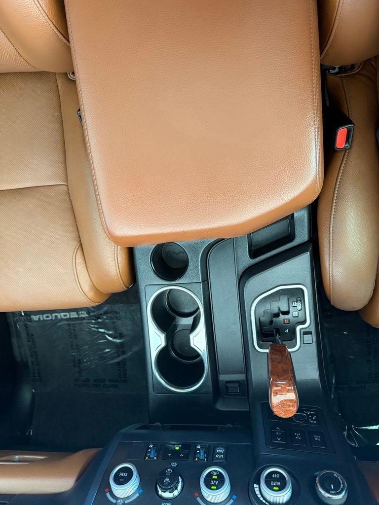 2019 Toyota Sequoia Platinum - 11