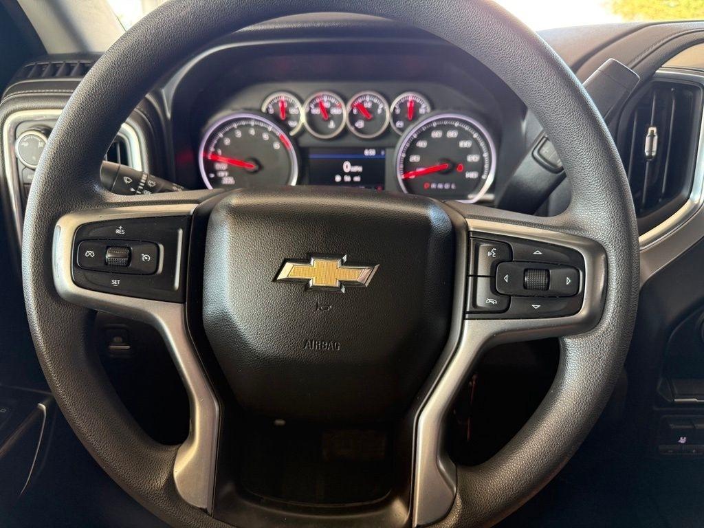 2019 Chevrolet Silverado 1500 LT - 11