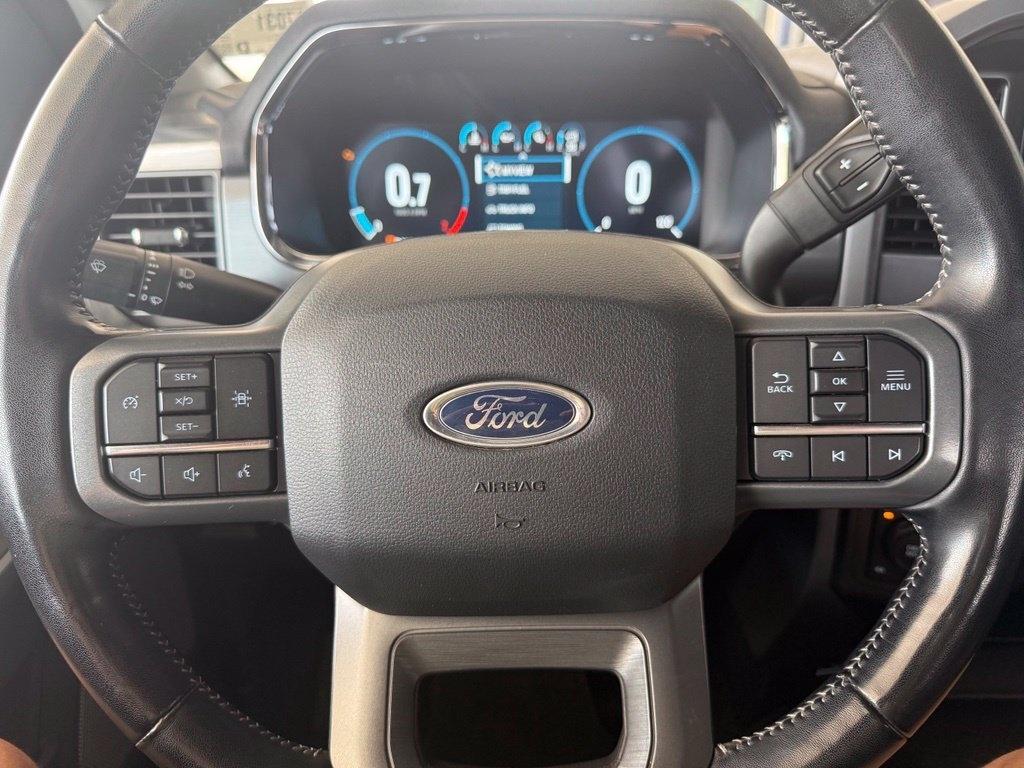2022 Ford F-150 Lariat - 11