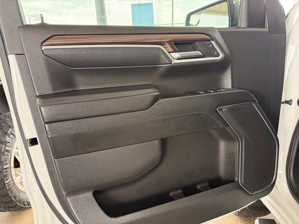 2024 Chevrolet Silverado 1500 LT White at Top of Texas Motors