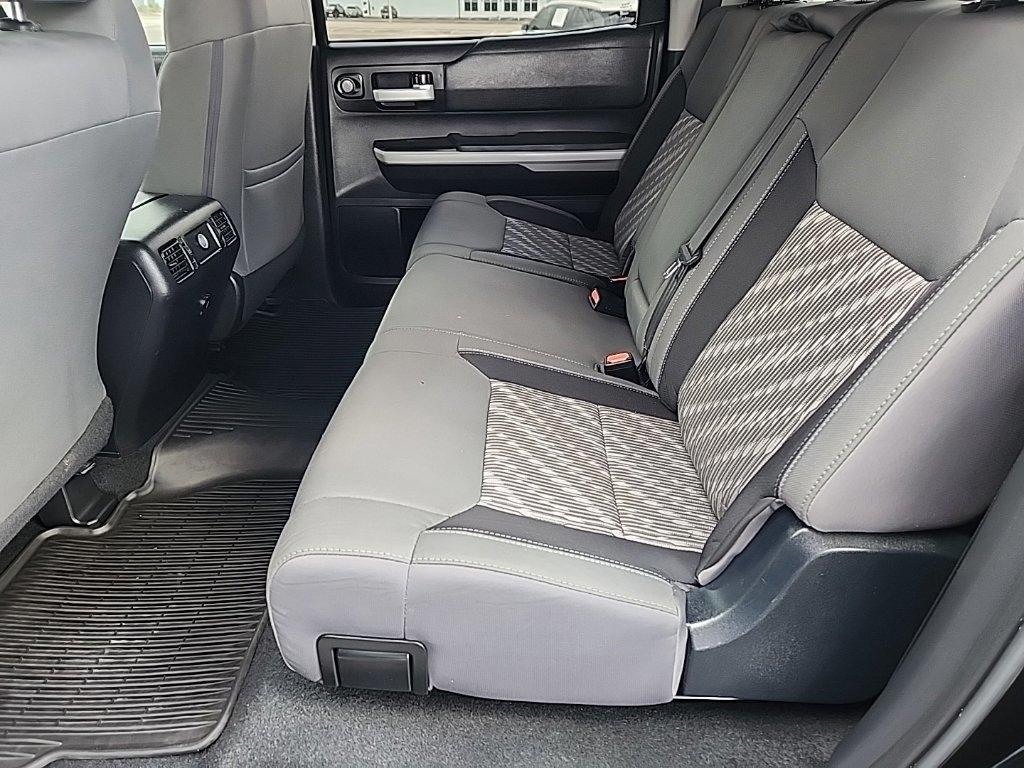 2018 Toyota Tundra photo 10 of 17