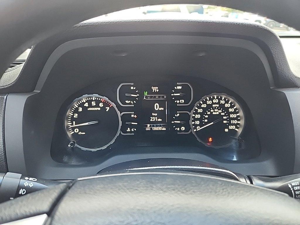 2018 Toyota Tundra photo 13 of 17