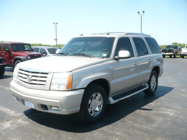 2004 Cadillac Escalade