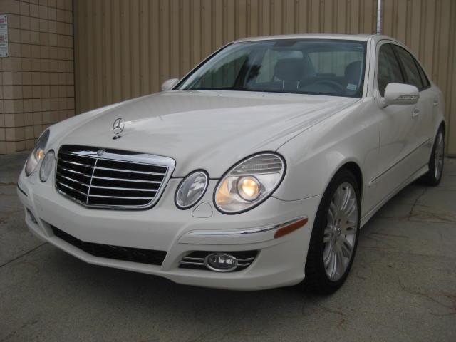 2007 Mercedes E-Class 2007 MBZ E 350 IS CARFAX CERTIFIED SUPER CLEAN CAR AUTOMATIC HAS 92401 MILES