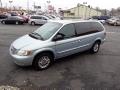 2001 Chrysler Town & Country