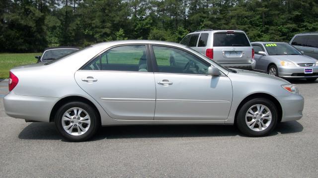 2004 Toyota Camry