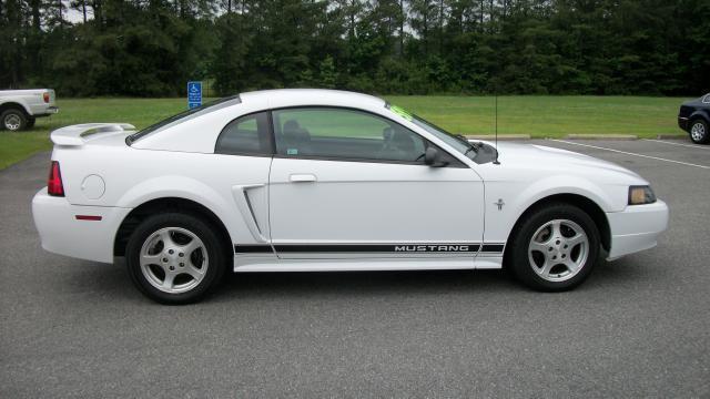 2002 Ford Mustang
