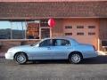 2005 Lincoln Town Car
