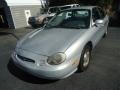 1999 Ford Taurus