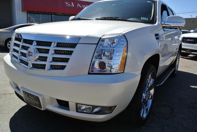 2012 Cadillac Escalade