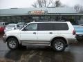 2000 Mitsubishi Montero Sport