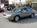 2003 Ford Taurus