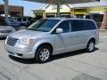 2009 Chrysler Town & Country