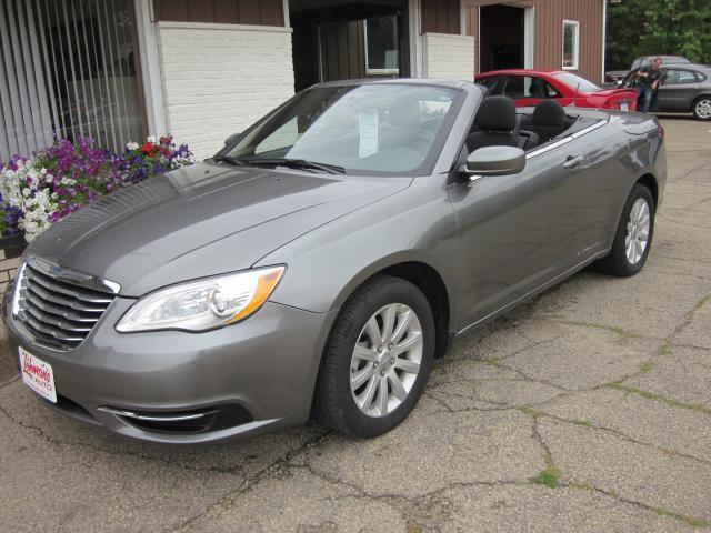 2012 Chrysler 200