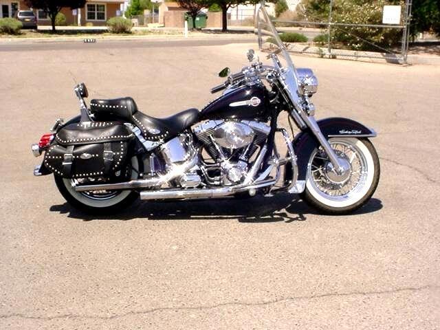 2002 Harley-Davidson FLSTS