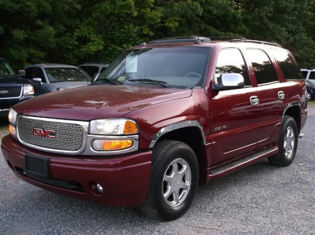 2004 GMC Yukon Denali