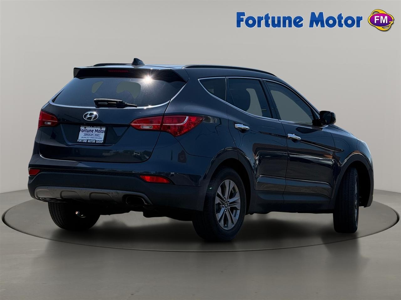 HyundaiSanta Fe4