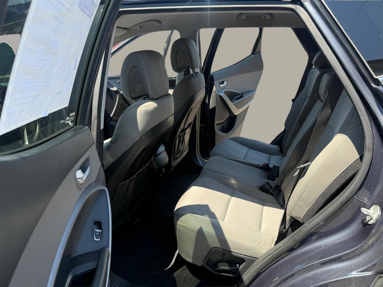 HyundaiSanta Fe6